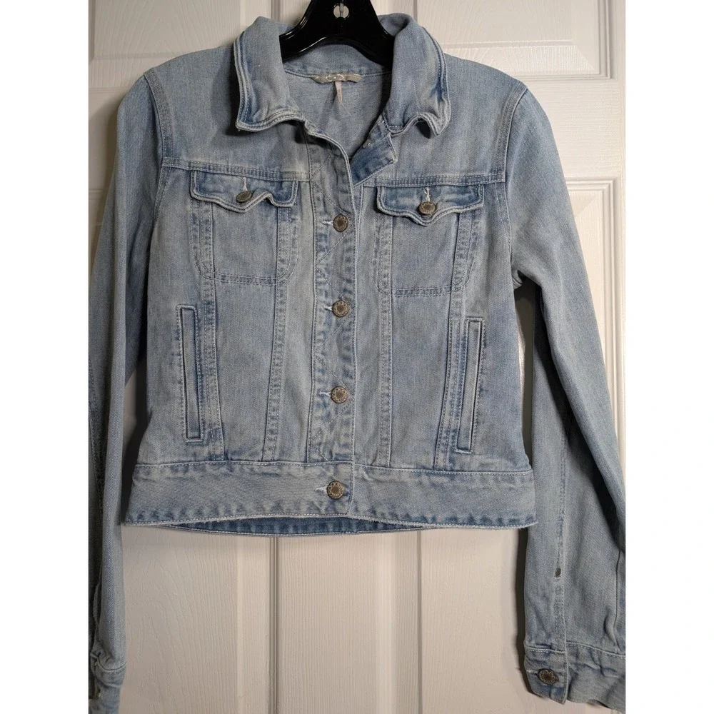 FREE PEOPLE Womens XS Blue Denim Button-Up Pockets Jean Jacket - Picture 3 of 8